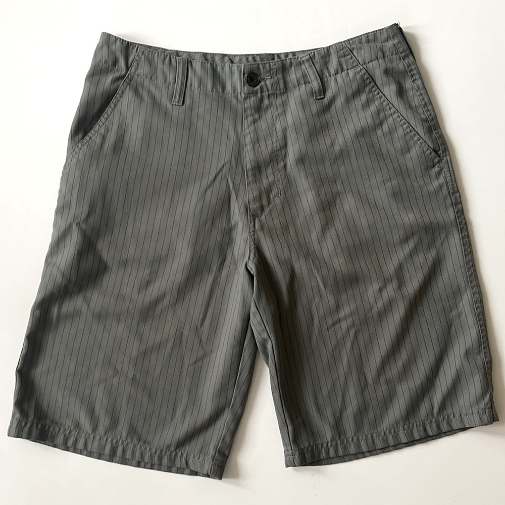 Quiksilver men’s skater summer shorts ☠️ EUC!